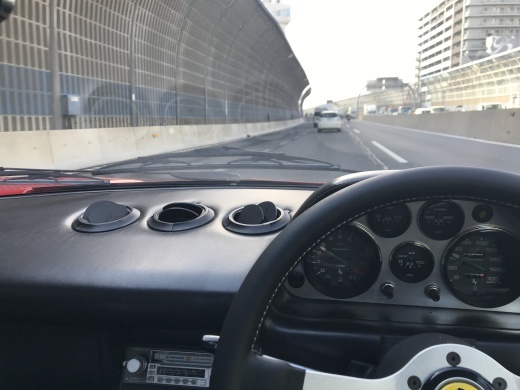308GTB fiberglass のエアコン_a0129711_16352673.jpg