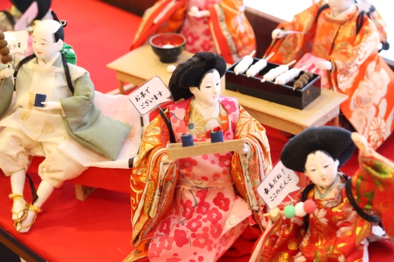 稲武は現在、旧暦のひな祭り!_b0220318_09102786.jpg