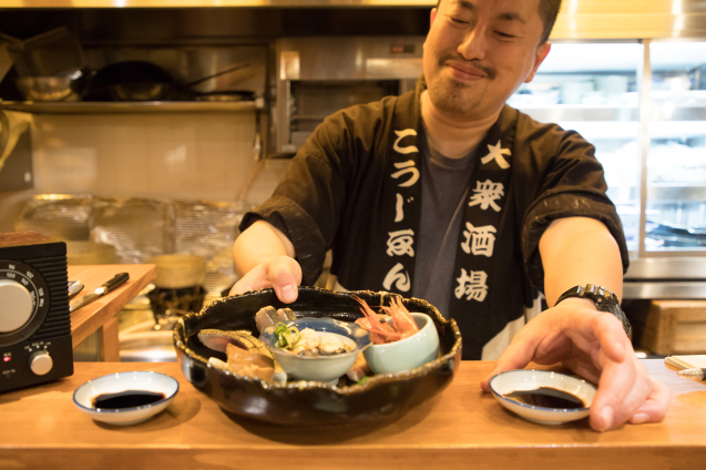 路地の奥の奥へ　”大衆酒場 こうじゑん”_e0369736_10003407.jpg