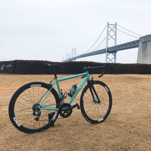 VYNL Bikes を納車させていただきましたカスタマーTD氏、TB氏の場合 