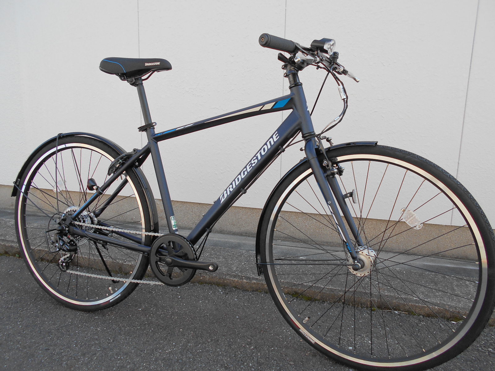 TB-1の限定カラーが入荷しています_b0189682_10230702.jpg