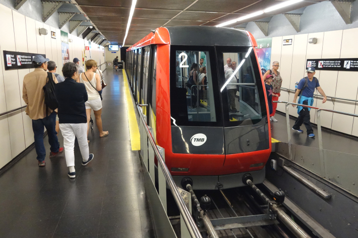 ミロ美術館 Fundació Joan Miró フニクラ Funicular De Montjuic モンジュイックの丘 2018年9月 バルセロナの旅(15)_f0117059_12314045.jpg