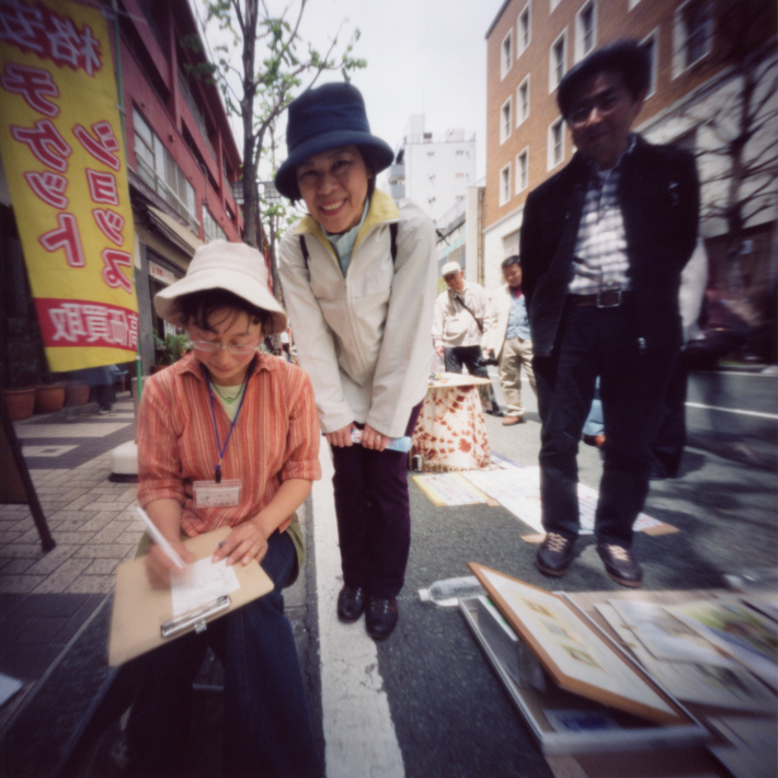 ピンホールカメラで撮った 横浜の野毛大道芸 ピンホール写真 Pinhole Photography_f0117059_14143916.jpg