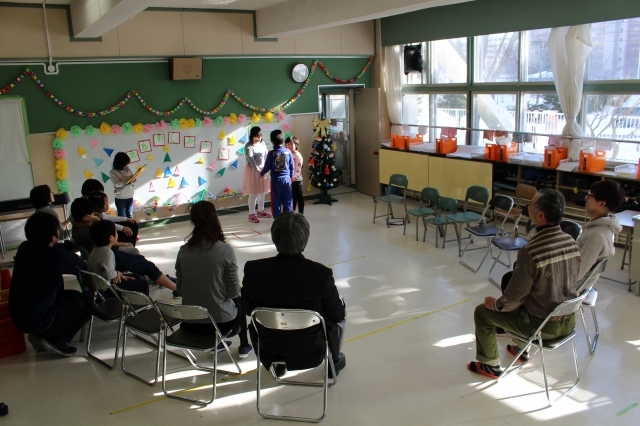 【おとどけアート×上ノ大作 ひばりが丘小学校】12/25 また会う日まで_a0062127_11112204.jpg