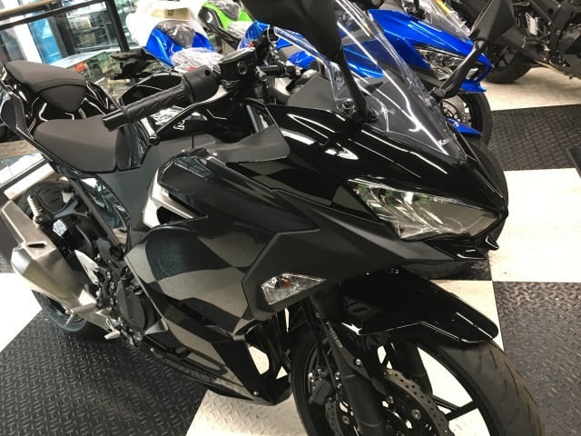 ninja400 才谷屋スクリーン 車検対応 マットブラック ninja400 才谷屋スクリーン 車検対応 マットブラック