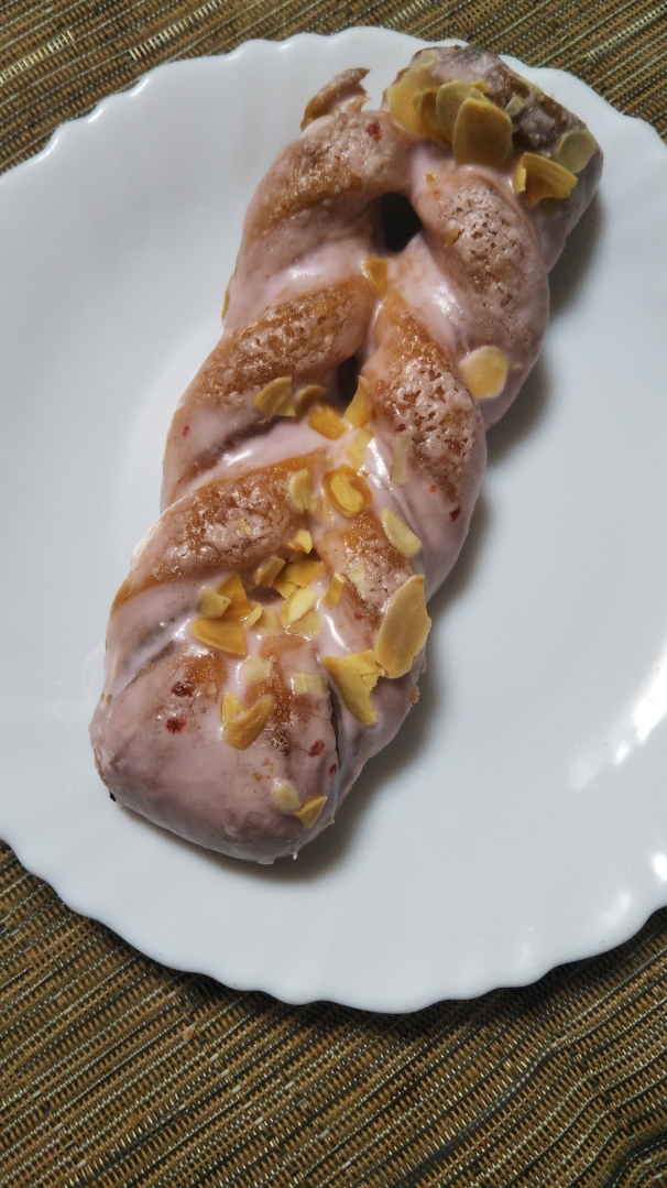 ブランのいちごデニッシュ_f0076001_23405634.jpg