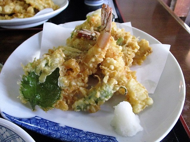 ほたて 食堂 で上天ぷら御飯 冒険家ズリサン