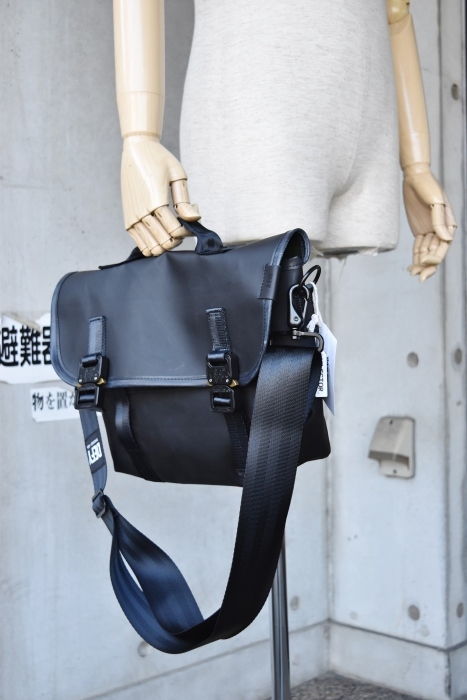DEFY BAGS ON LINE HOME PAGE・UP!しました_d0152280_13315817.jpg