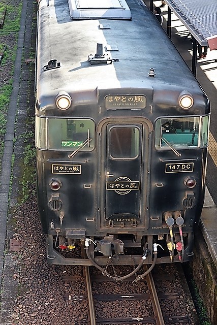 藤田八束の鉄道写真@肥薩線の旅、心に残る列車との出逢い、隼人の風といさぶろう・しんぺい号が見せてくれた素晴らしい姿_d0181492_21371816.jpg