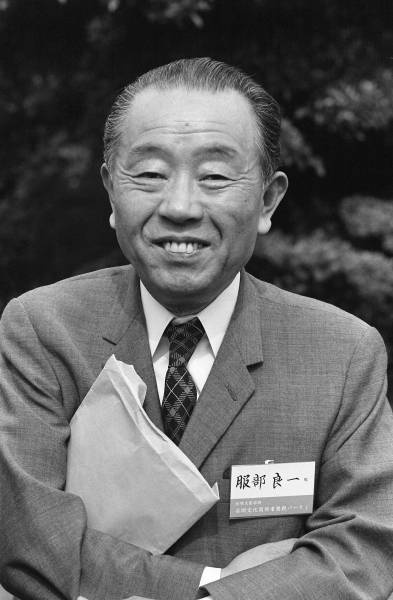 服部良一（1907～1993） : 有名人の墓巡り～昭和の著名人と出会う旅～