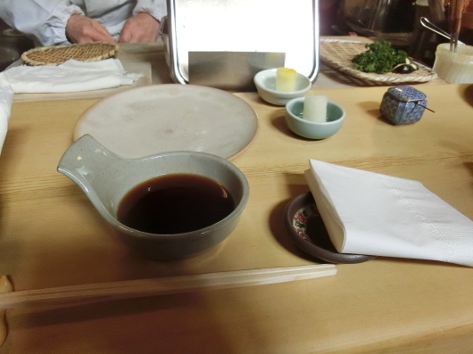 日本橋の老舗「てん茂」で美味しい天ぷら ☆ 初日のランチ_e0303431_17432154.jpg