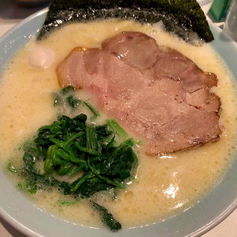 和歌山のラーメン 丸花ラーメン ｃ級呑兵衛の絶好調な千鳥足