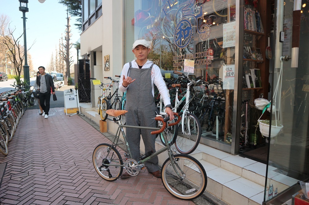 3月10日　渋谷　原宿　の自転車屋　FLAME bike前です_e0188759_16070042.jpg