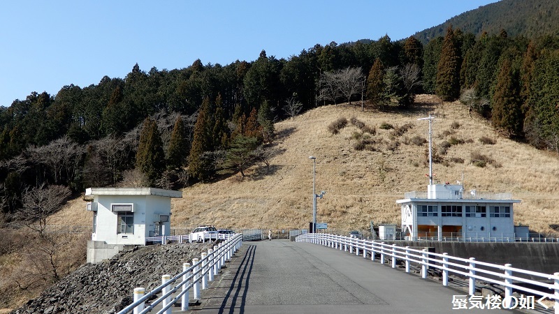 静岡県の大倉川農地防災ダムへ~ 絶景、雄大な富士山に見守られたダム ~(ダムカード1枚ゲット)_e0304702_08015758.jpg