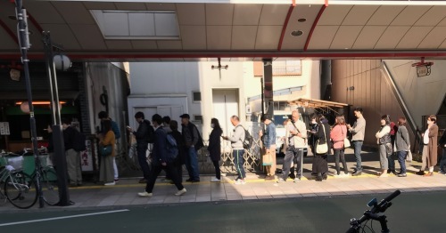 どら焼き屋さん 待っている人がいないのでラッキーと思ったら なんでも好奇心 どら焼き屋さん 待っている人がいないのでラッキーと思ったら なんでも好奇心
