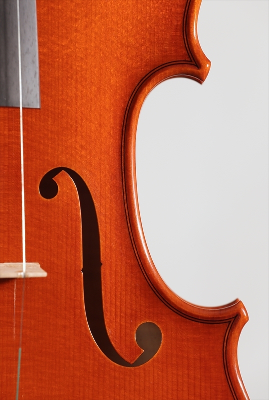 2018年　ヴァイオリン　ストラディバリ1705年モデル　トリエンナーレ参加楽器_a0197551_04073084.jpg