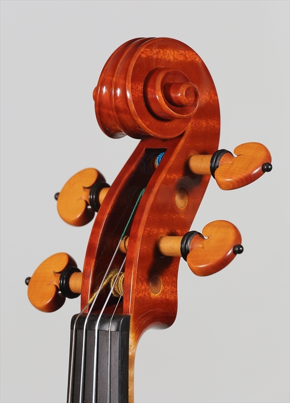 2018年　ヴァイオリン　ストラディバリ1705年モデル　トリエンナーレ参加楽器_a0197551_04085529.jpg
