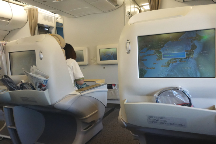 アシアナ航空バルセロナ就航記念のビジネスクラスで バルセロナー仁川ー成田 OZ512とOZ102 ホテル ゼウメス 2018年9月 バルセロナの旅(16)_f0117059_13332313.jpg