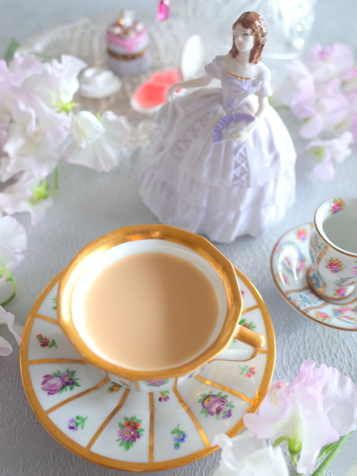 ヘンリエッテさま♪ ～ロイヤルコペンハーゲン～ : ミンミンゼミ