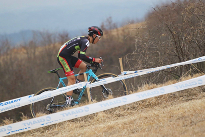 金栄堂サポート:SNEL CYCLOCROSS TEAM・積田連選手 東北シクロクロスシリーズ最終戦 福島空港ラウンドご報告&インプレッション!_c0003493_10450026.jpg