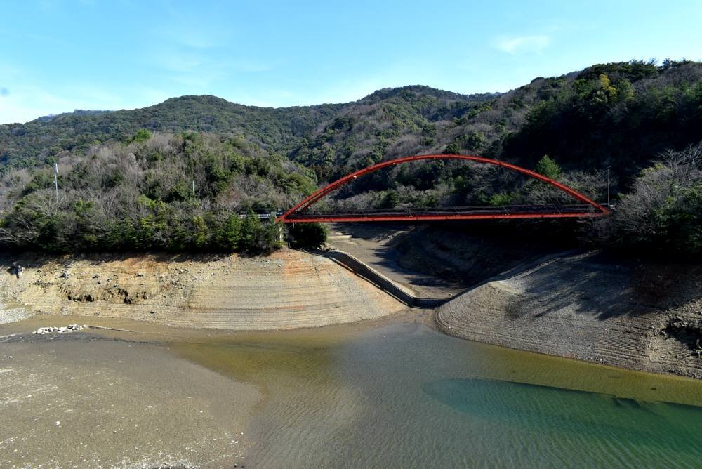 f0212511_22443696.jpg