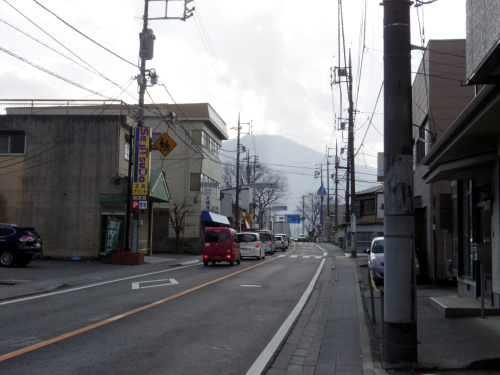 高川山から大月駅へ（3/5）_c0051781_00470174.jpg