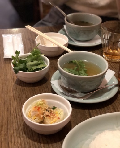 タイ料理の人気店「クルン・サイアム」→リンツショコラカフェ@自由が丘_a0157409_18150960.jpeg