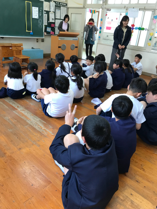 海辺の小学校へ_a0136720_10180458.jpg