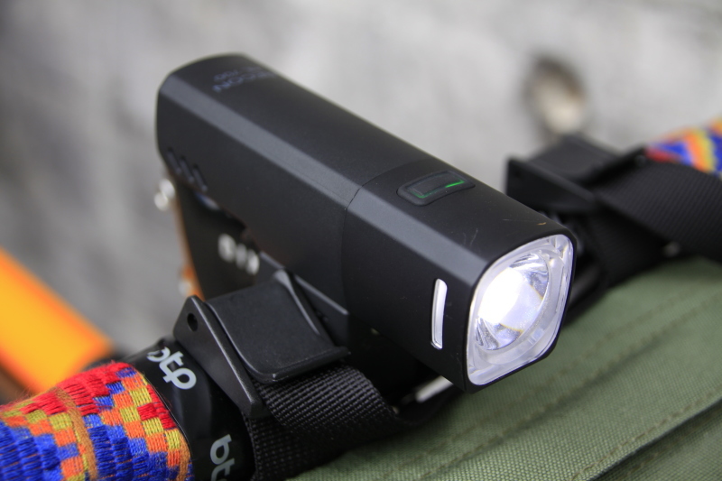 GIANT RECON HL700 レビュー : 何だってやれるような気がした GIANT RECON HL700 レビュー : 何だってやれるような気がした