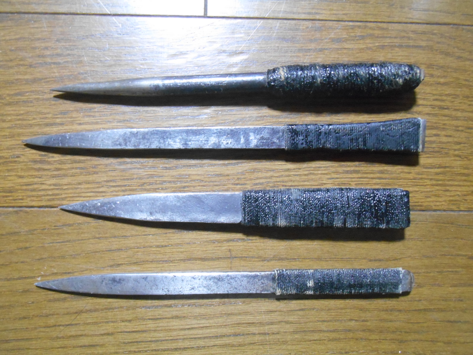 重量級手内剣を打つ : 国際水月塾武術協会 International