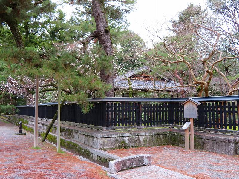 京都御苑「明治天皇生誕地(中山家)」20190311_e0237645_17570396.jpg