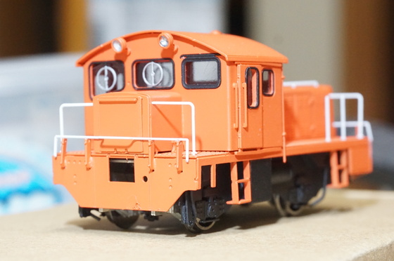 鉄道模型・HO】ワールド工芸 協三工業10t貨車移動機を作る・3 : kazu