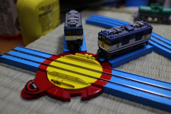 鉄道模型 カプセルプラレールで遊んでいます 2 Kazuの日々のエキサイトな企み 鉄道模型 カプセルプラレールで遊んでいます 2 Kazuの日々のエキサイトな企み