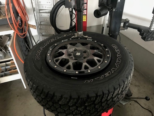 ★アウトランダ―今井様、ご成約ありがとうございます!デリカ川村様、祝!御納車!★(白石店)_c0161601_19383601.jpg