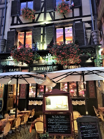 フランス旅行記 アルザス料理がすごく好み 冷えたリースリングと一緒に 最高 メイフェの幸せ 美味しいいっぱい In 台湾