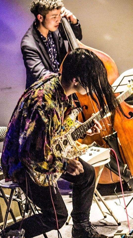 ジャズドラマー江藤良人さんのバンド『 Freedom Rocks 』で「荻窪ルースター」に出演します！_e0204744_01494641.jpg