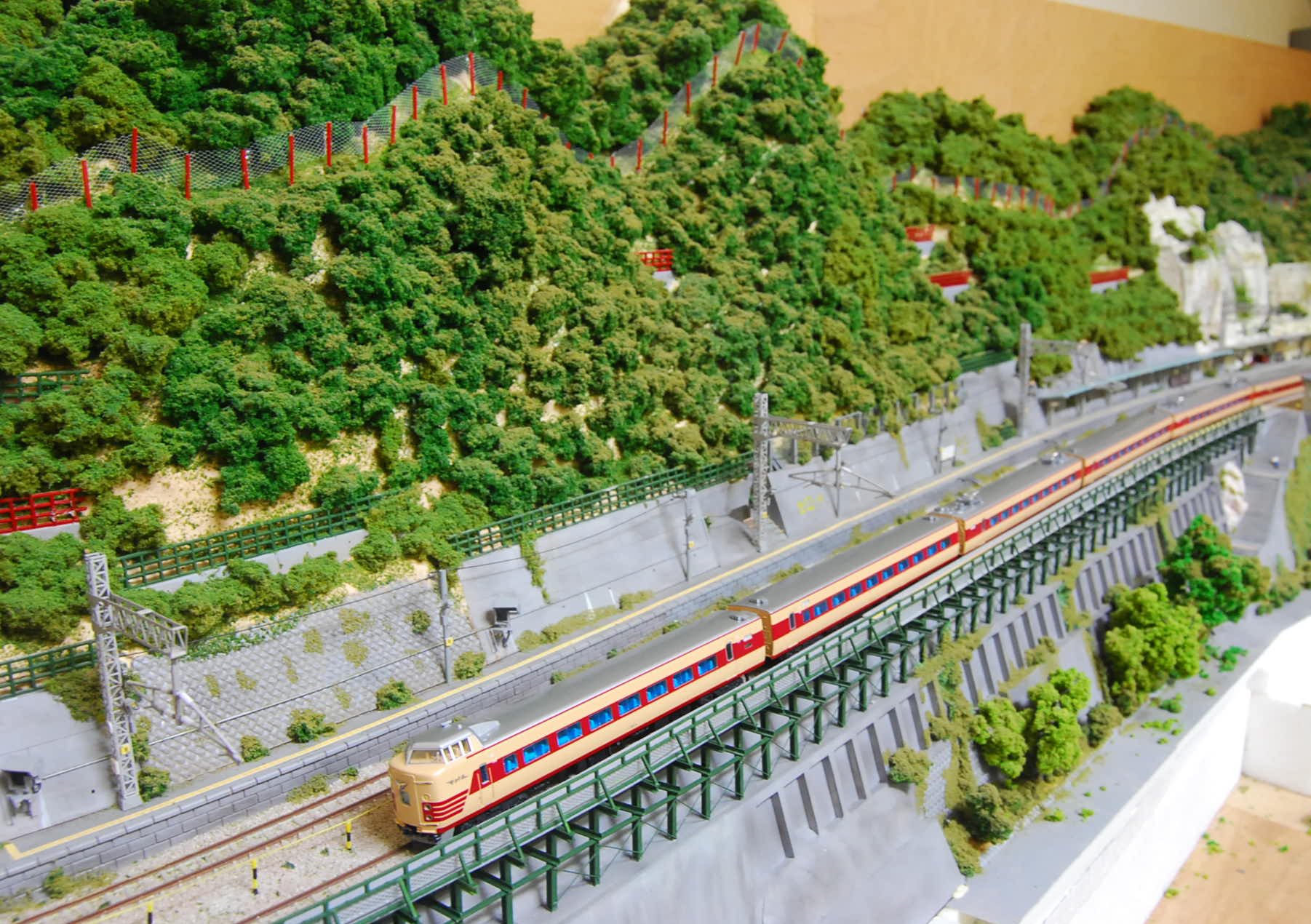鉄道模型 N 定光寺上りホーム完成 Kazuの日々のエキサイトな企み 鉄道模型 N 定光寺上りホーム完成 Kazuの日々のエキサイトな企み