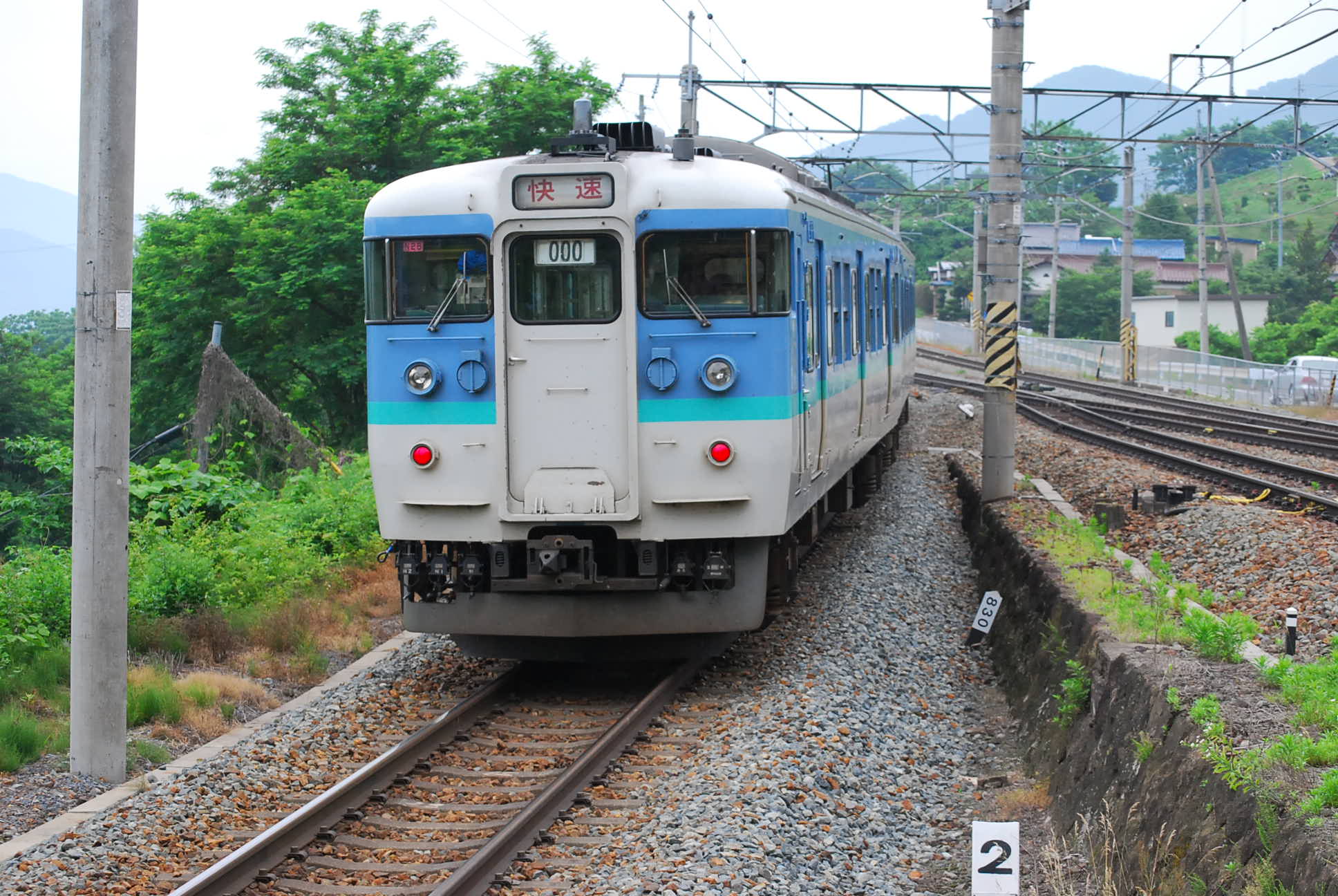 鉄道模型・N】またまた、スカ色?。kato115系1000番台を見る 鉄道模型・N】またまた、スカ色?。kato115系1000番台を見る
