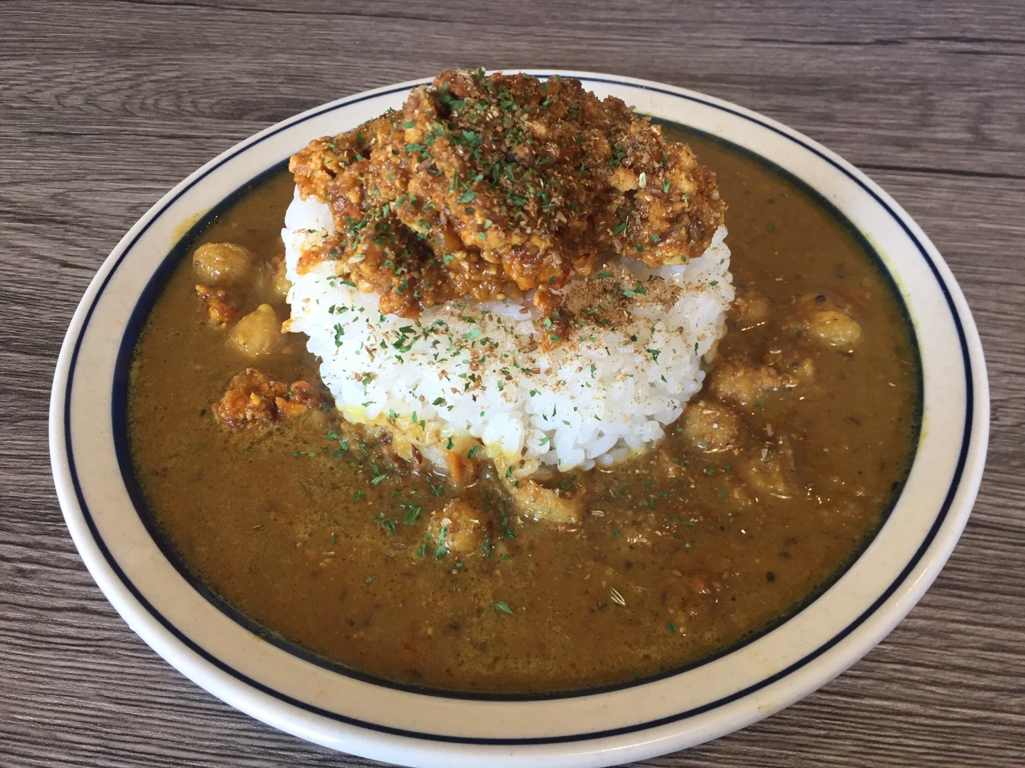 カレー食堂 Bonheur  ココナッツダルの鶏キーマ_e0115904_06042362.jpg