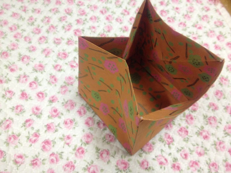 ☆紙の手芸・これも昔から持っている本☆_c0092953_06320151.jpg