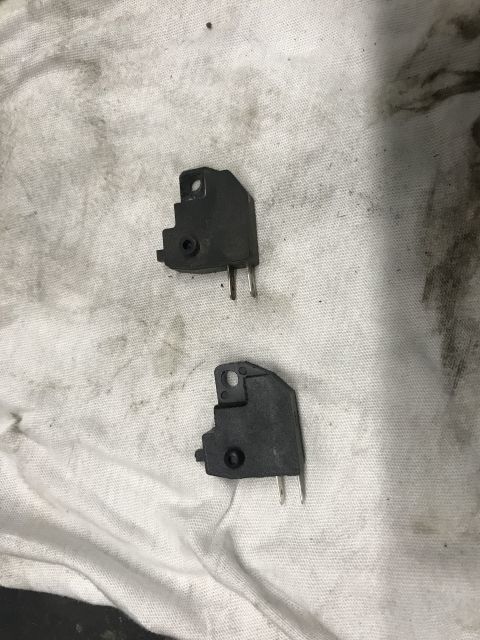 FZ400 ストリートファイター仕様 カスタム開始!_a0164918_10322004.jpg