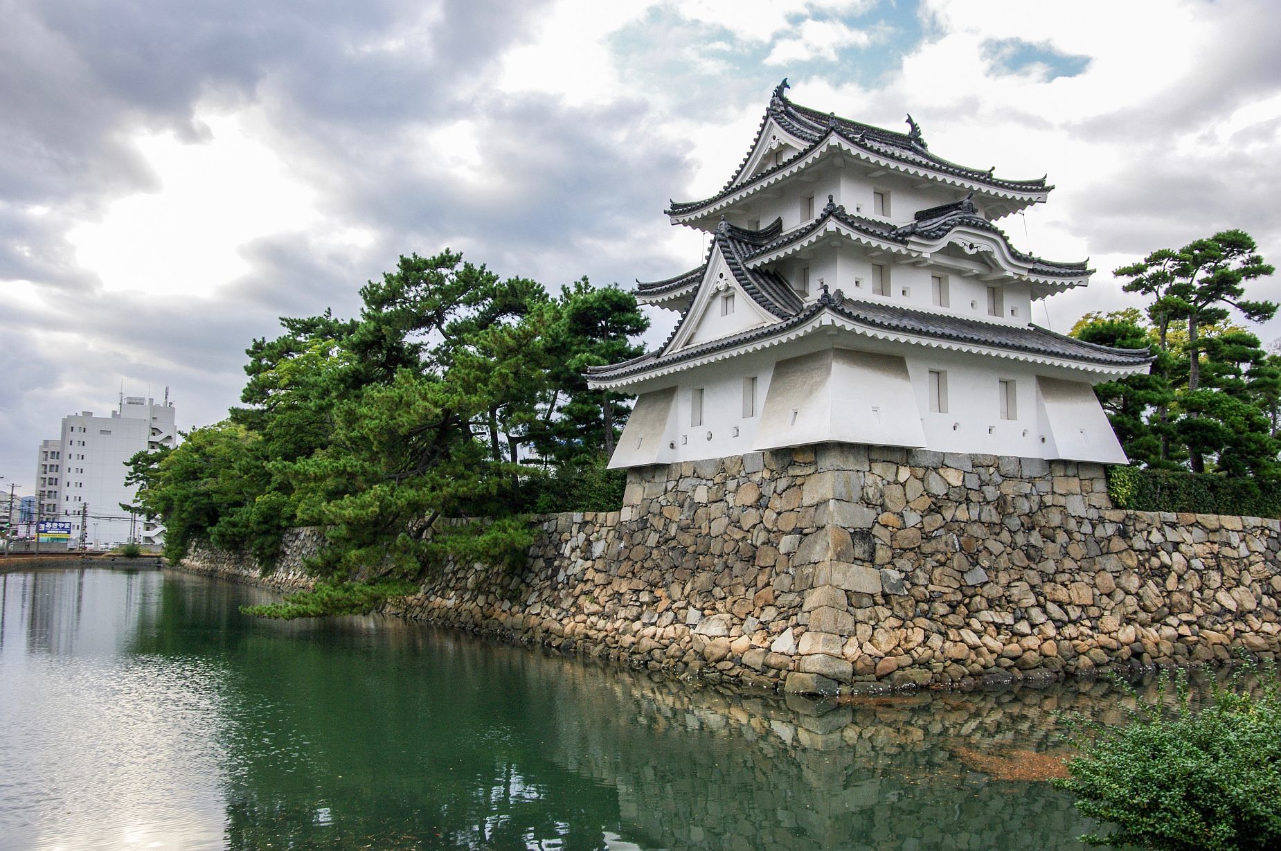 香川県 江戸時代以前の文化財 建造物 史跡 近代文化遺産見学案内所 香川県 江戸時代以前の文化財 建造物 史跡 近代文化遺産見学案内所