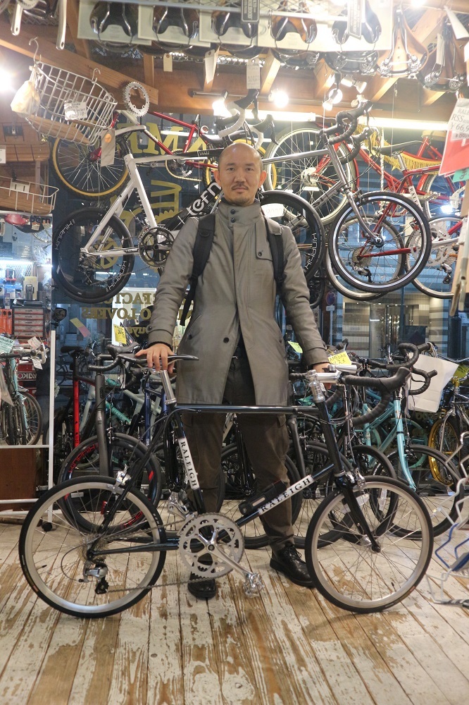 3月17日 渋谷 原宿 の自転車屋 FLAME bike前です_e0188759_19464438.jpg