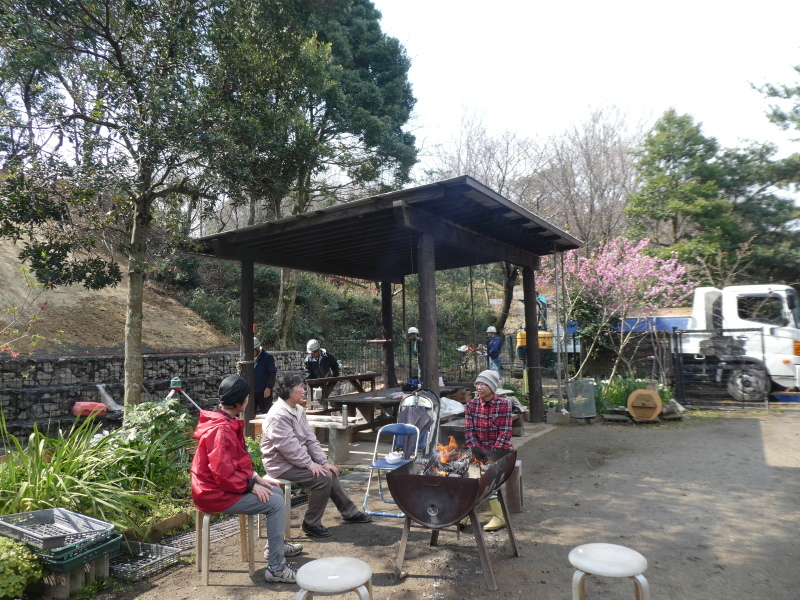 卓球台を貰った・・・うみべの森_c0108460_15572681.jpg