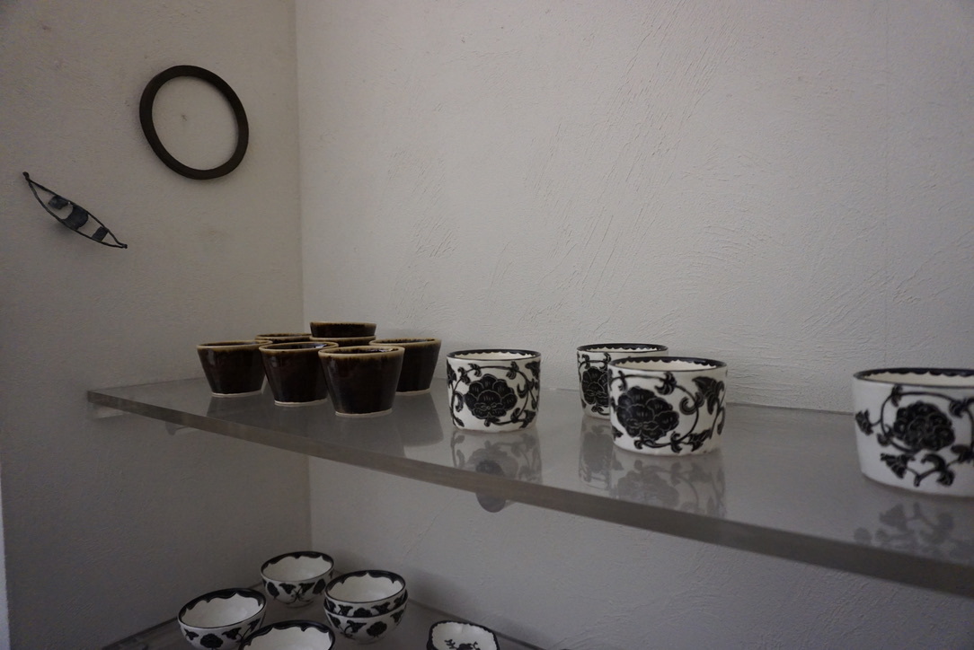 菅野一美陶展 明日からです(会期3/20~25)_b0132442_19224131.jpg