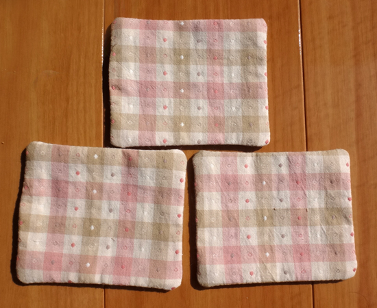 こぎん刺し、3色のコースターと、縞々こぎん♪_a0136293_15393841.jpg