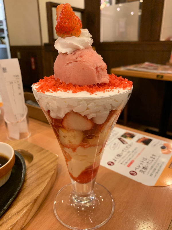 ココスで軽食_a0359239_15555489.jpg