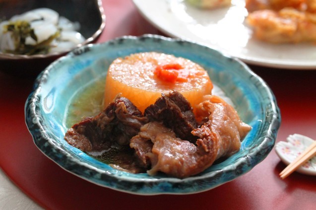 牛すじ大根煮_d0377645_22504428.jpg