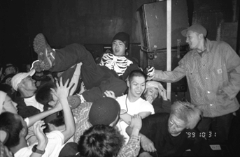 f0141912_11262136.gif