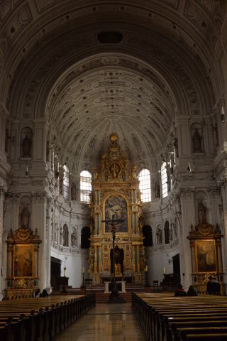 e0335926_22023077.jpg